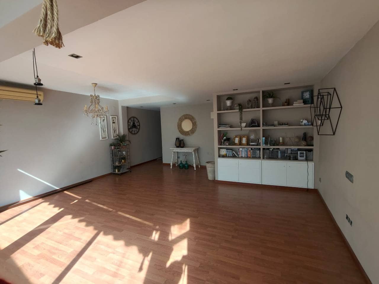 2 slaapkamer Appartement te koop in Alicante stad - € 239.000 (Ref: 9679382)