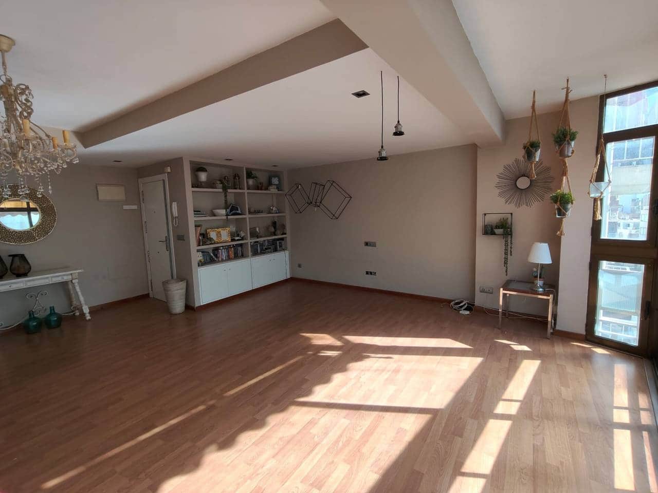 2 slaapkamer Appartement te koop in Alicante stad - € 239.000 (Ref: 9679382)