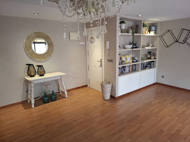 2 chambre Appartement à vendre à Alicante ville - 239 000 € (Ref: 9679382)