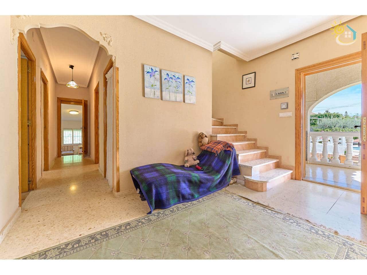 4 makuuhuone Huvila myytävänä paikassa Busot mukana uima-altaan - 420 000 € (Ref: 9703339)