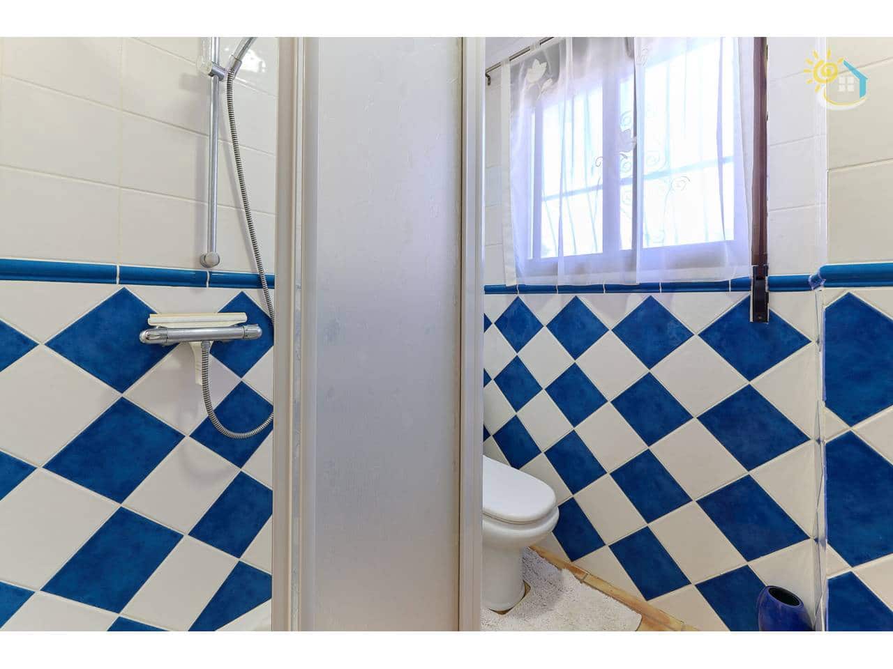 4 makuuhuone Huvila myytävänä paikassa Busot mukana uima-altaan - 420 000 € (Ref: 9703339)