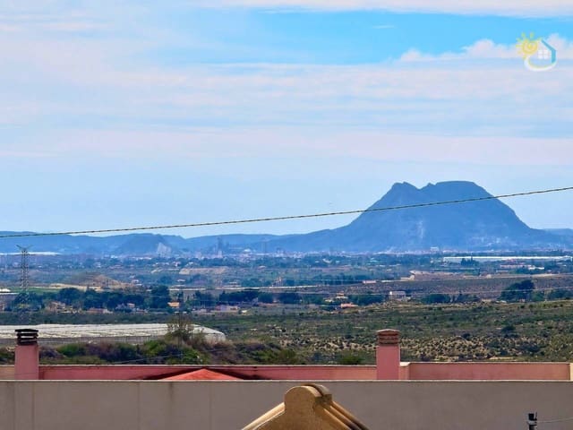 4 slaapkamer Villa te koop in Busot met zwembad - € 420.000 (Ref: 9703339)