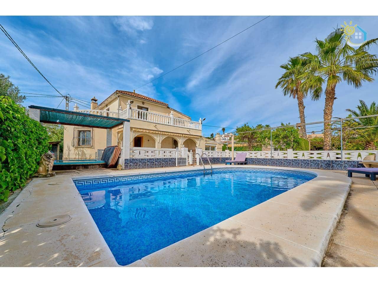 4 makuuhuone Huvila myytävänä paikassa Busot mukana uima-altaan - 420 000 € (Ref: 9703339)