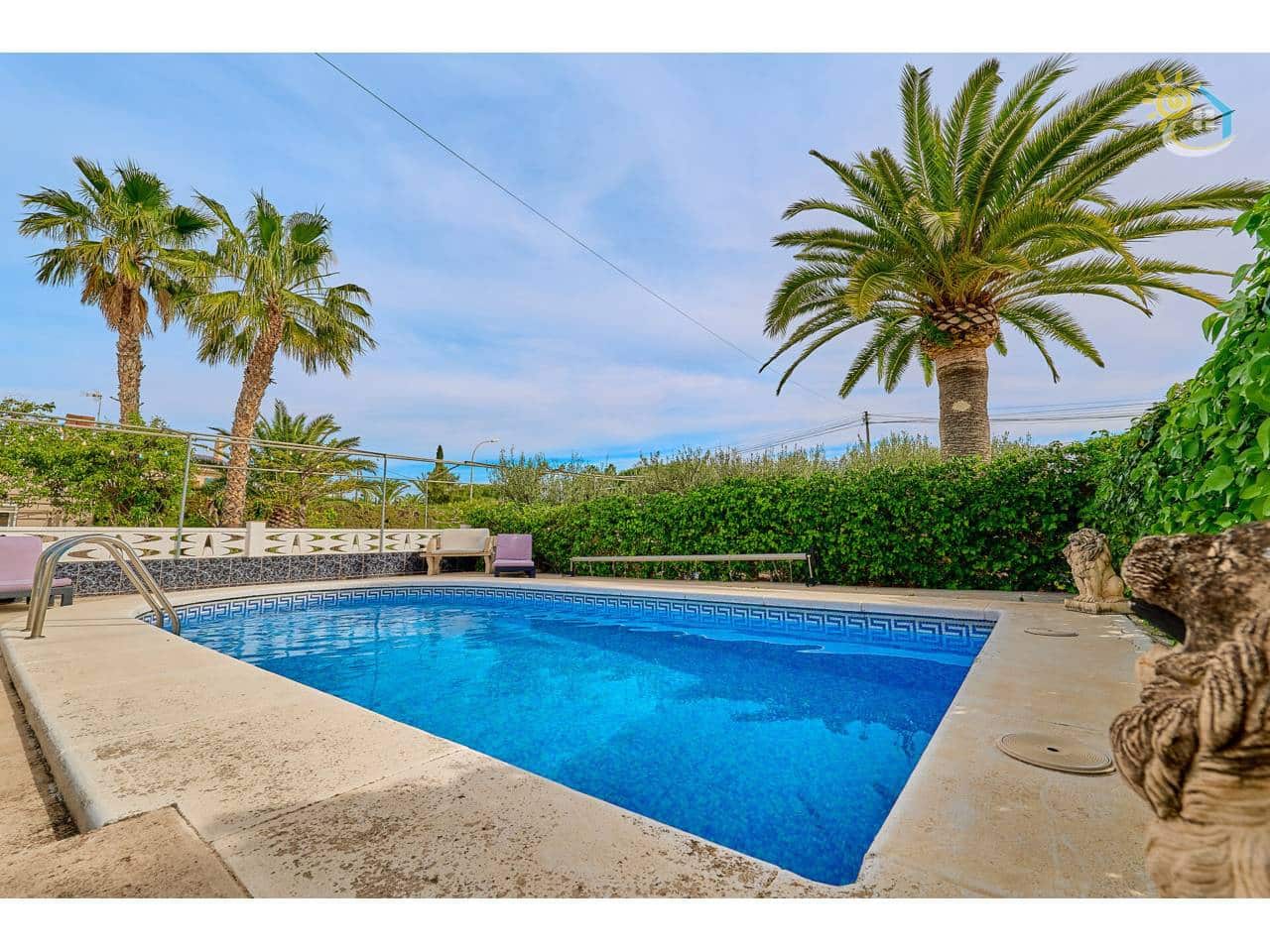 4 makuuhuone Huvila myytävänä paikassa Busot mukana uima-altaan - 420 000 € (Ref: 9703339)