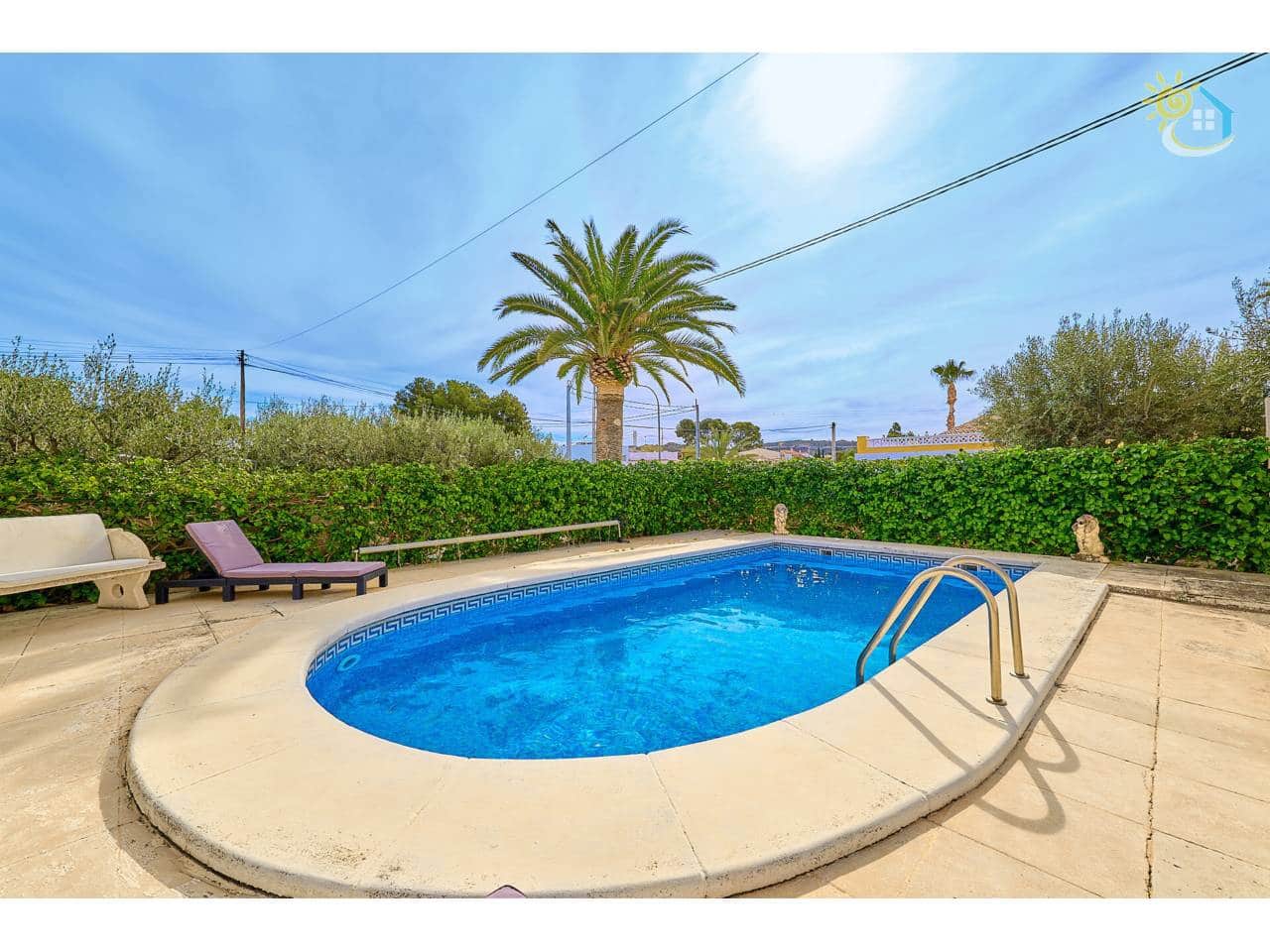 4 makuuhuone Huvila myytävänä paikassa Busot mukana uima-altaan - 420 000 € (Ref: 9703339)