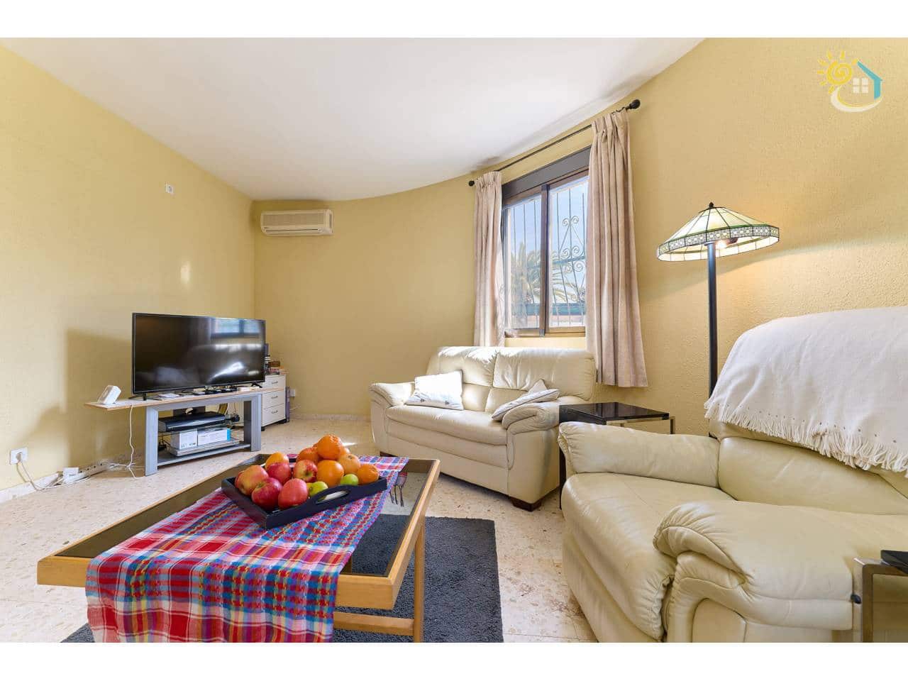 4 makuuhuone Huvila myytävänä paikassa Busot mukana uima-altaan - 420 000 € (Ref: 9703339)