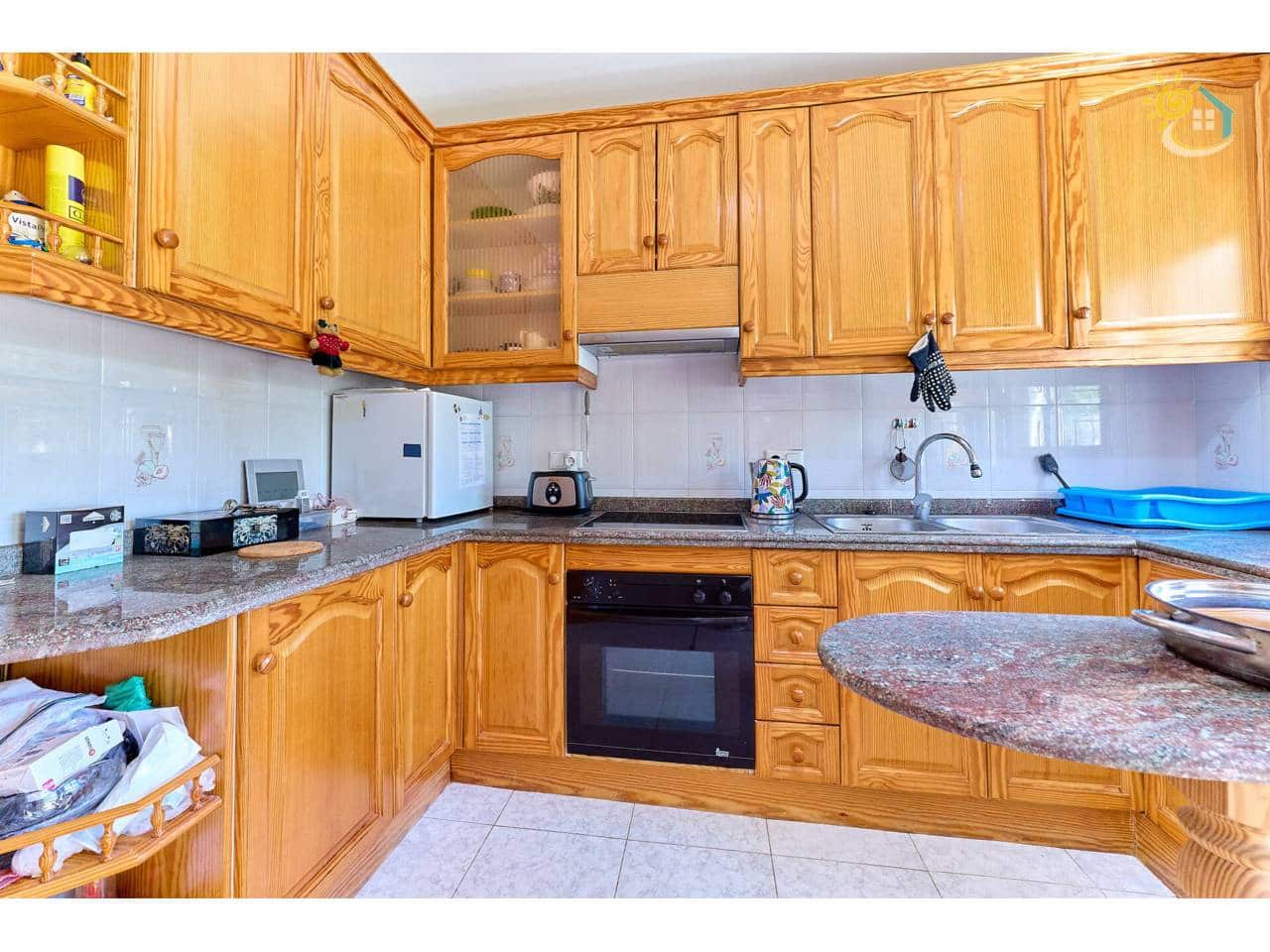 4 makuuhuone Huvila myytävänä paikassa Busot mukana uima-altaan - 420 000 € (Ref: 9703339)