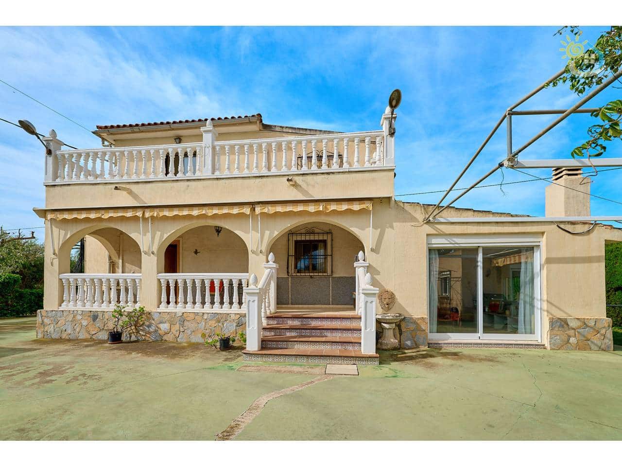 4 makuuhuone Huvila myytävänä paikassa Busot mukana uima-altaan - 420 000 € (Ref: 9703339)