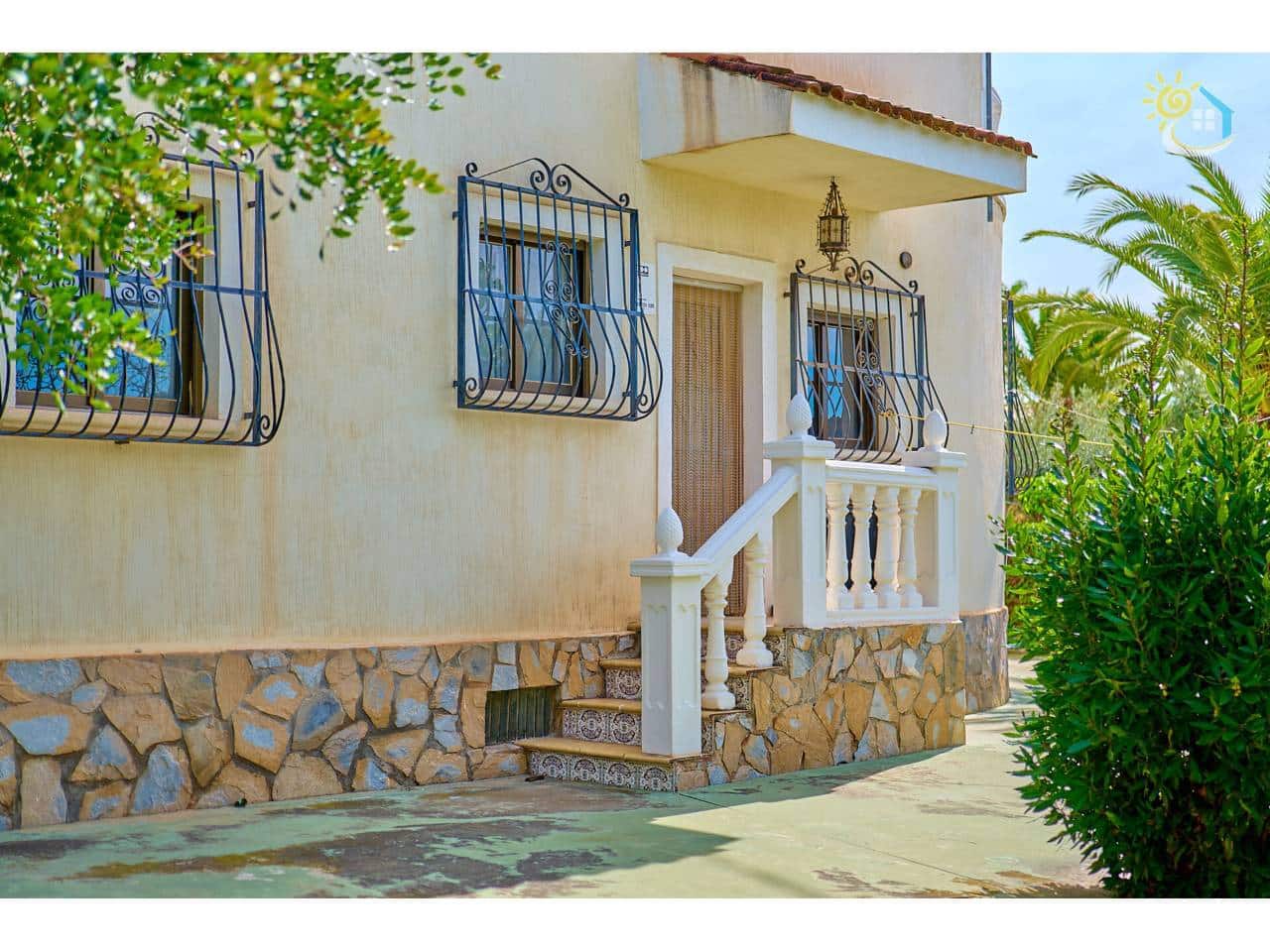 4 makuuhuone Huvila myytävänä paikassa Busot mukana uima-altaan - 420 000 € (Ref: 9703339)