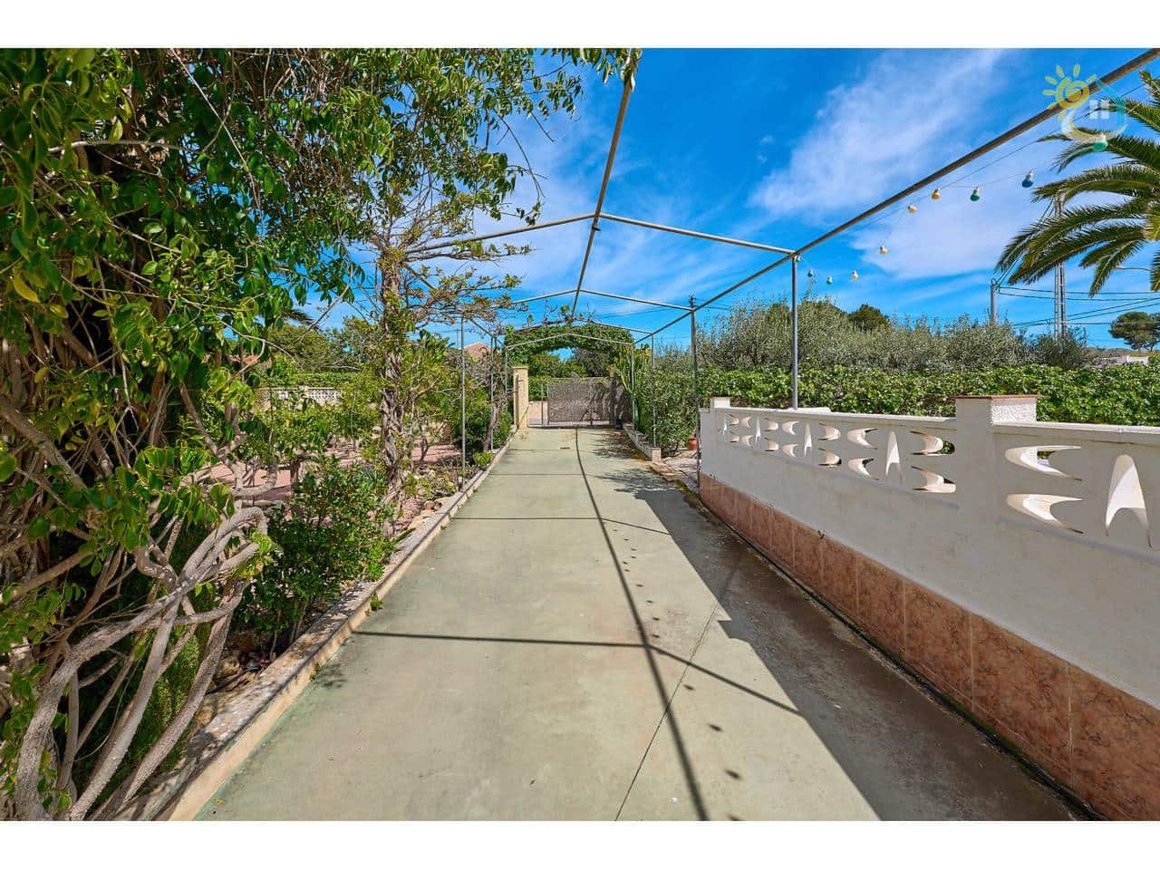 4 makuuhuone Huvila myytävänä paikassa Busot mukana uima-altaan - 420 000 € (Ref: 9703339)