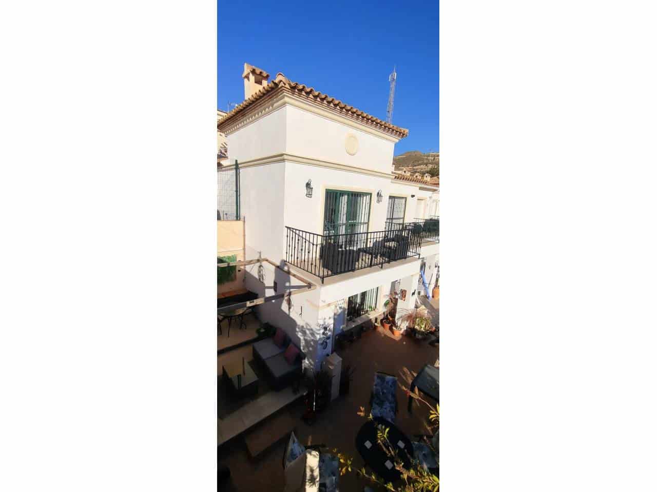 1 camera da letto Bungalow in vendita in El Campello con piscina - 199.999 € (Rif: 9737733)