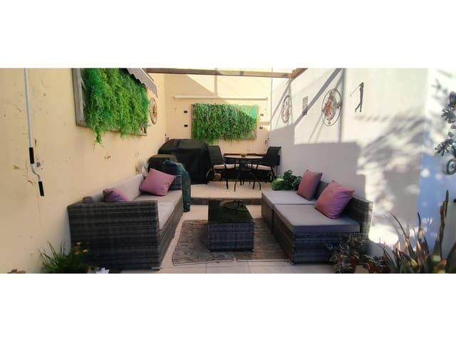 1 soveværelse Bungalow til salg i El Campello med swimmingpool - € 195.000 (Ref: 9737733)