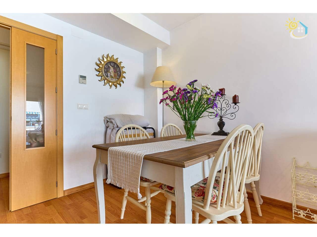 2 bedroom Apartment for sale in El Campello - € 219,000 (Ref: 9741430)