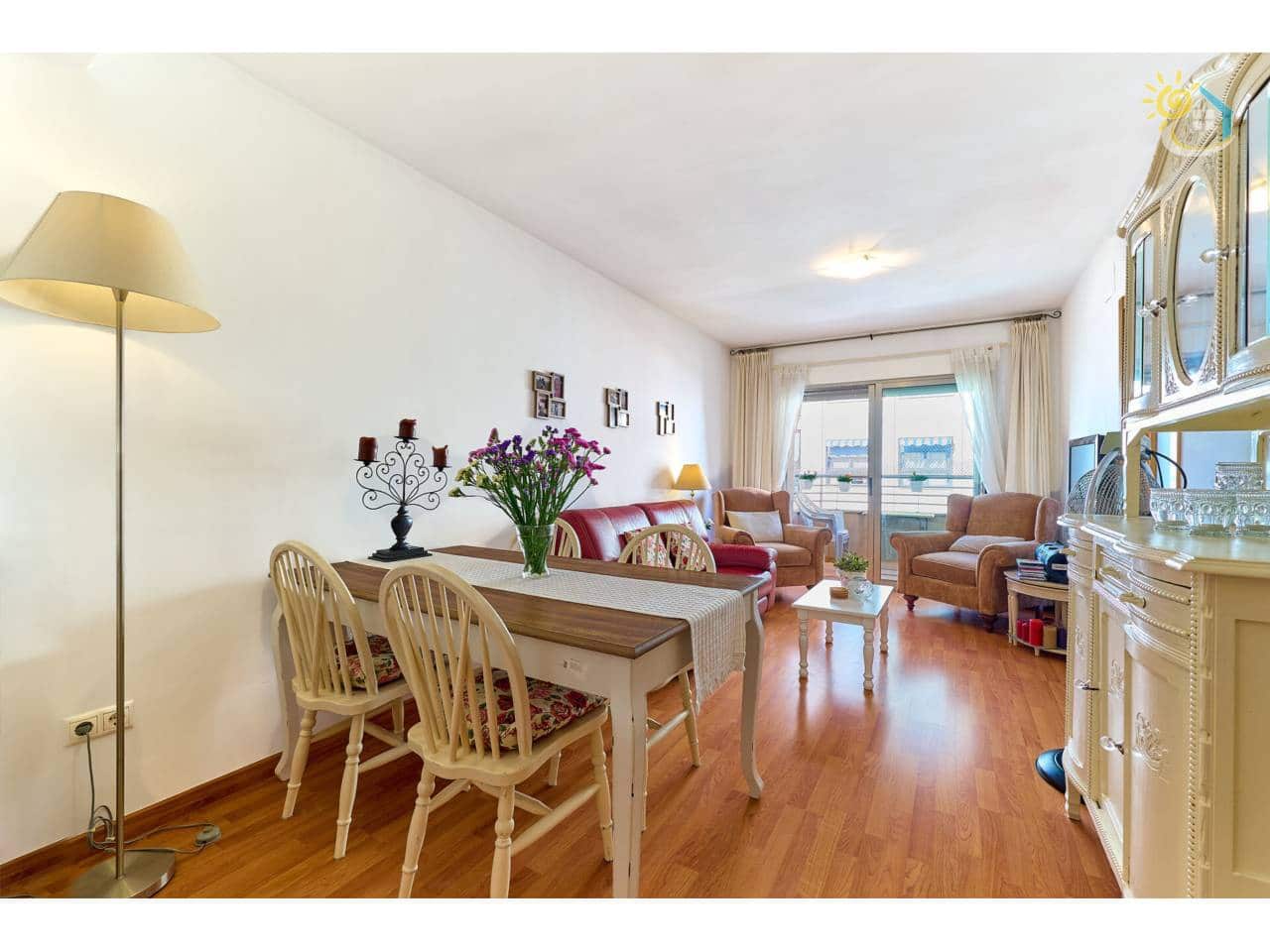 2 bedroom Apartment for sale in El Campello - € 219,000 (Ref: 9741430)