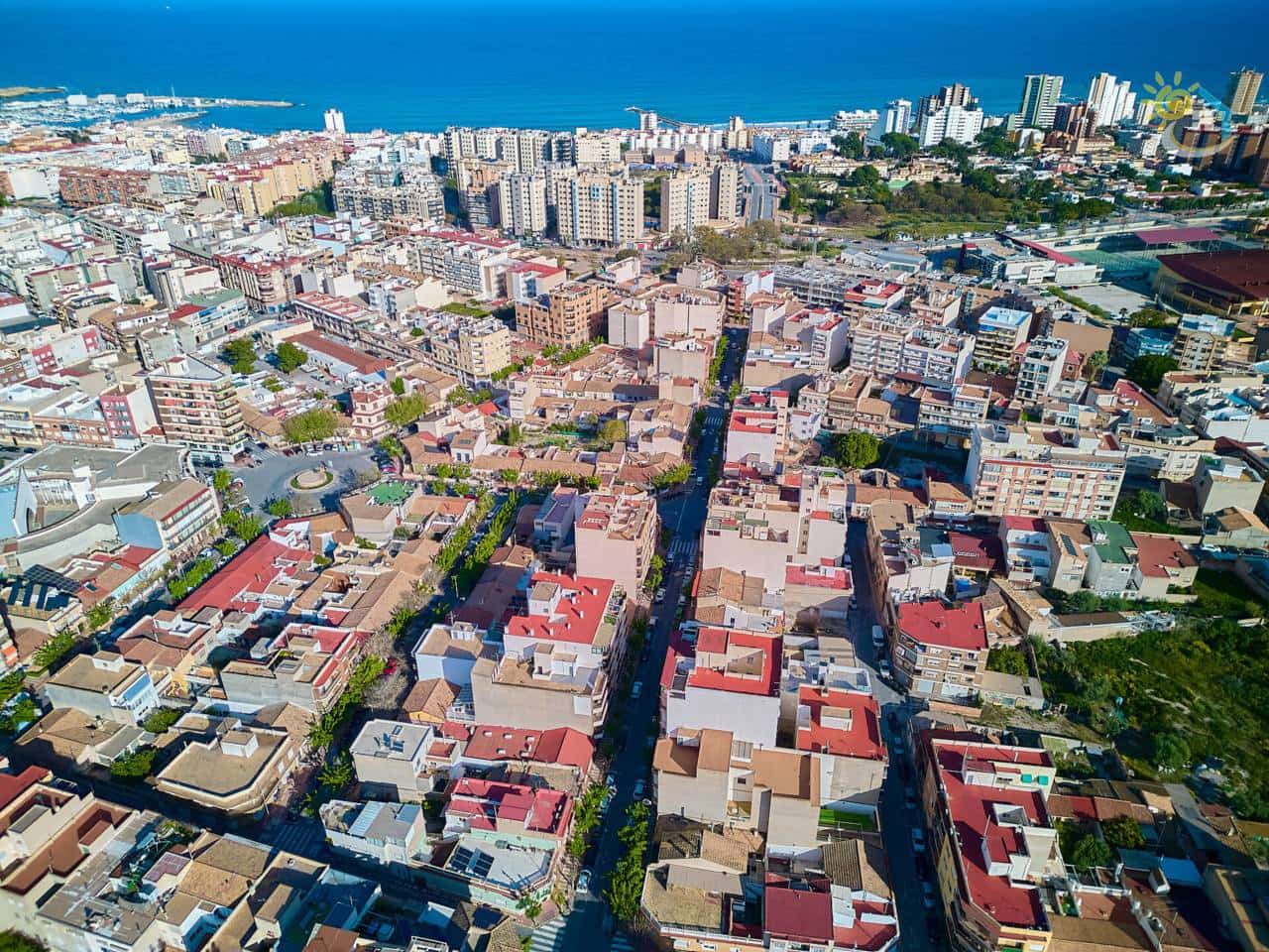 2 bedroom Apartment for sale in El Campello - € 219,000 (Ref: 9741430)