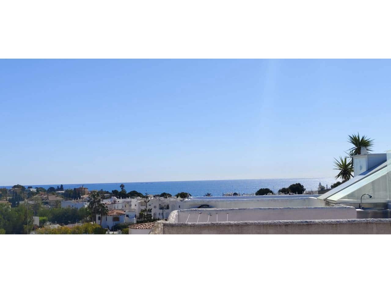 3 quarto Bungalow para venda em El Campello com piscina - 195 000 € (Ref: 9751525)