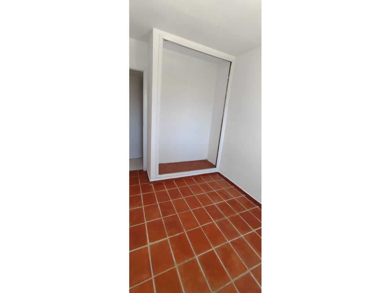 3 quarto Bungalow para venda em El Campello com piscina - 195 000 € (Ref: 9751525)