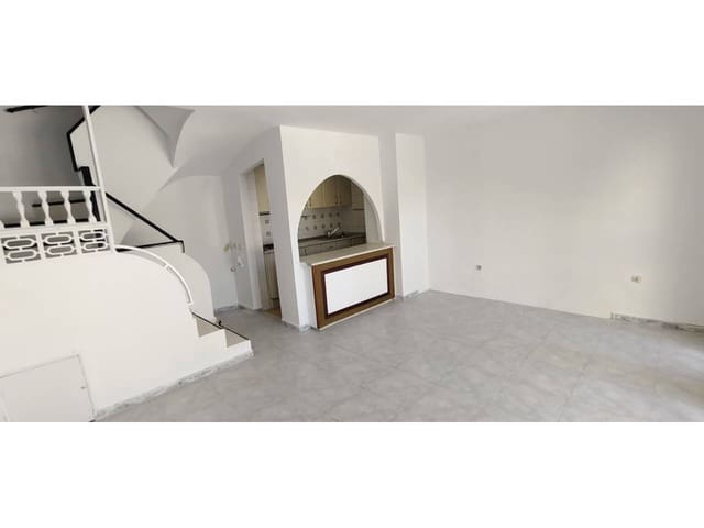 3 camera da letto Bungalow in vendita in El Campello con piscina - 195.000 € (Rif: 9751525)