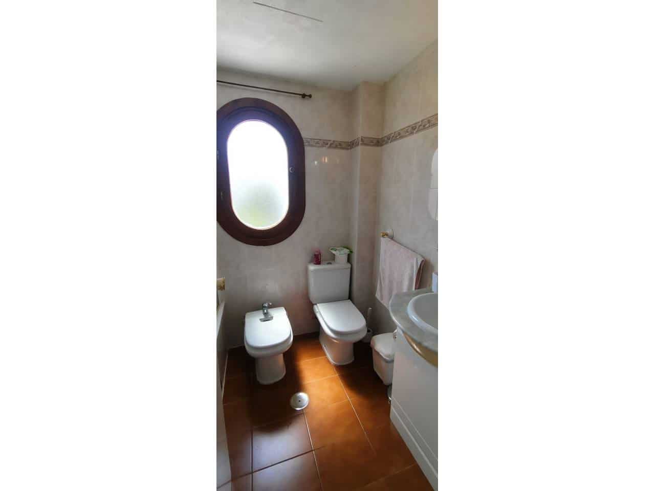 3 sovrum Bungalow till salu i El Campello med pool - 220 000 € (Ref: 9828140)