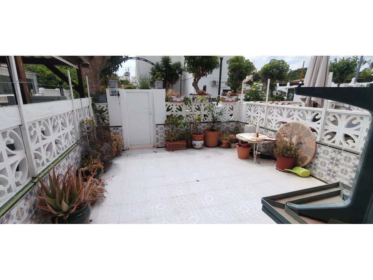 3 sovrum Bungalow till salu i El Campello med pool - 220 000 € (Ref: 9828140)