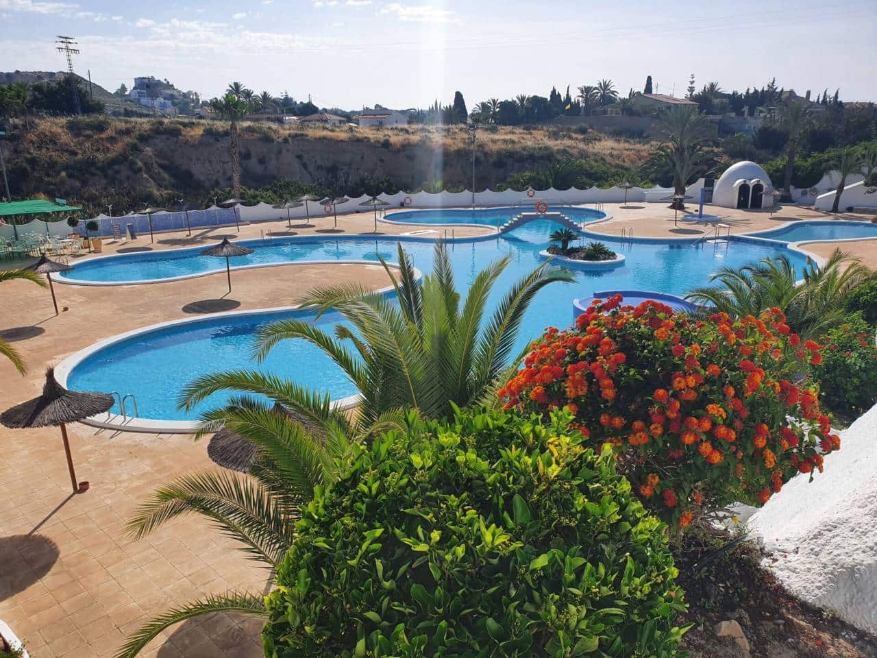 3 sovrum Bungalow till salu i El Campello med pool - 220 000 € (Ref: 9828140)