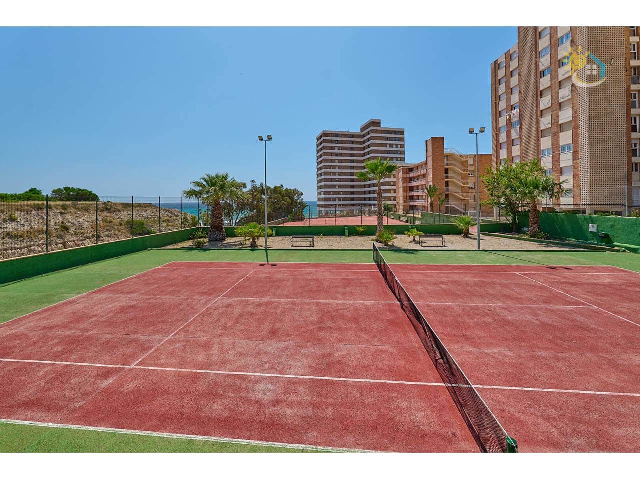 3 sovrum Lägenhet till salu i El Campello med pool garage - 425 000 € (Ref: 9880491)