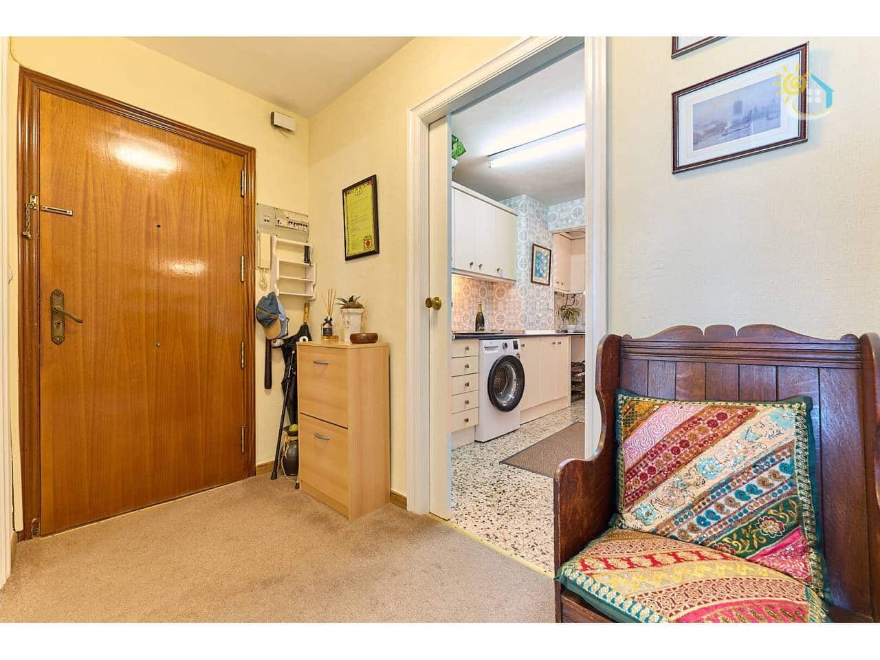 3 sovrum Lägenhet till salu i El Campello med pool garage - 425 000 € (Ref: 9880491)