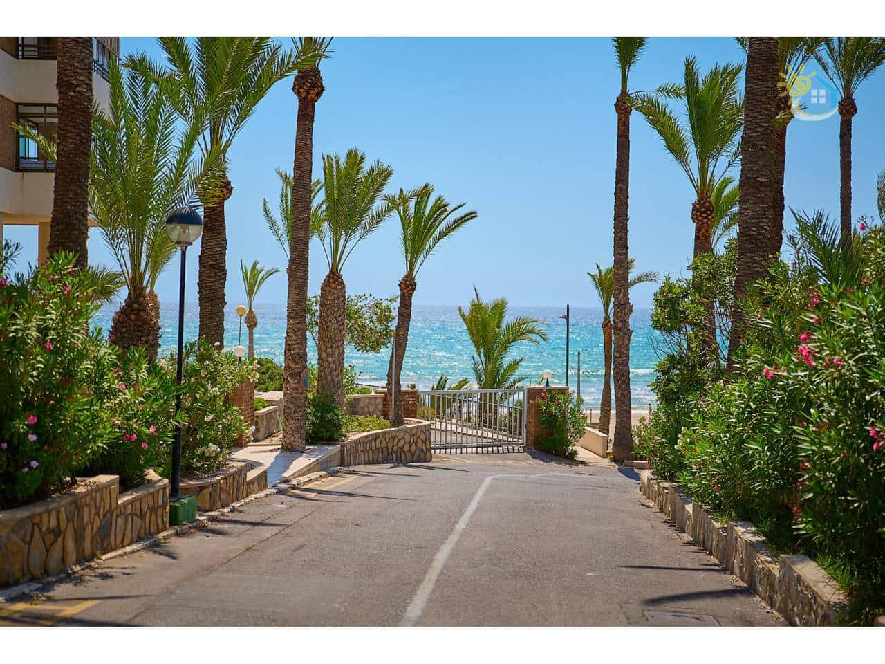 3 sovrum Lägenhet till salu i El Campello med pool garage - 425 000 € (Ref: 9880491)
