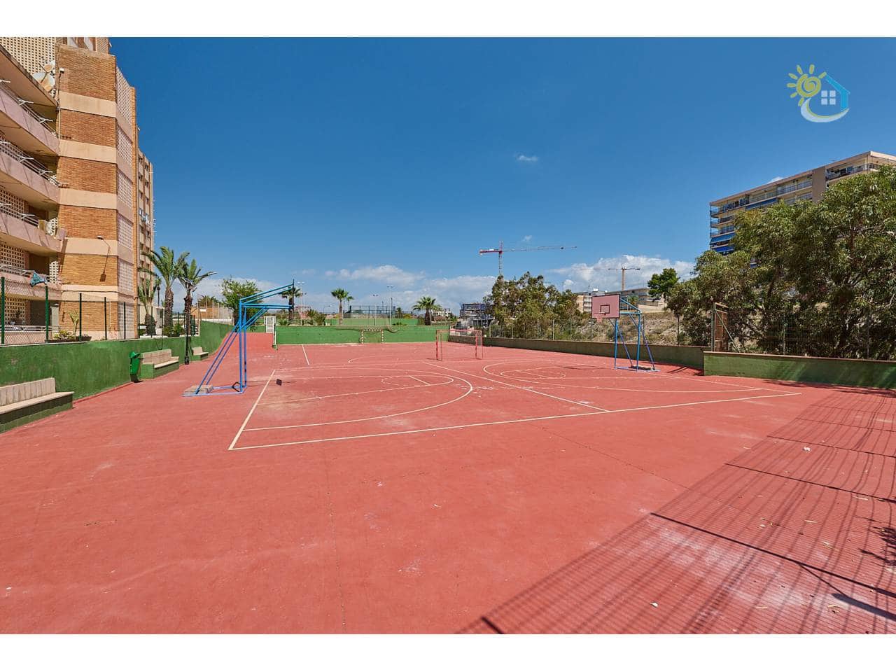 3 sovrum Lägenhet till salu i El Campello med pool garage - 425 000 € (Ref: 9880491)