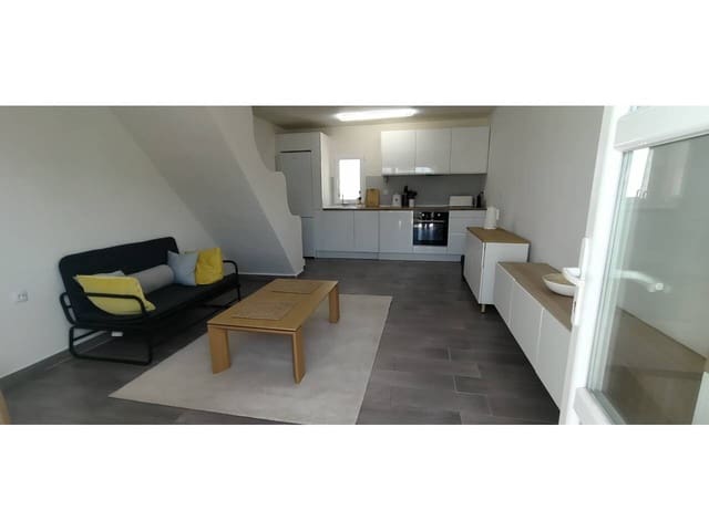 3 soveværelse Bungalow til salg i El Campello med swimmingpool garage - € 259.950 (Ref: 9921594)