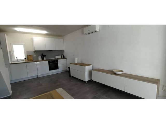 3 soveværelse Bungalow til salg i El Campello med swimmingpool garage - € 259.950 (Ref: 9921594)
