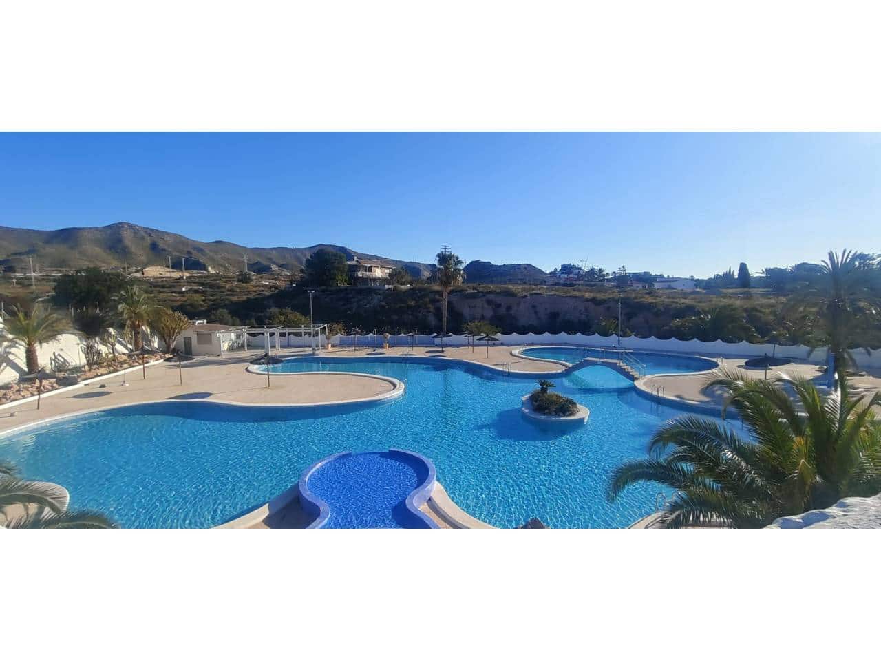 3 soveværelse Bungalow til salg i El Campello med swimmingpool garage - € 259.950 (Ref: 9921594)