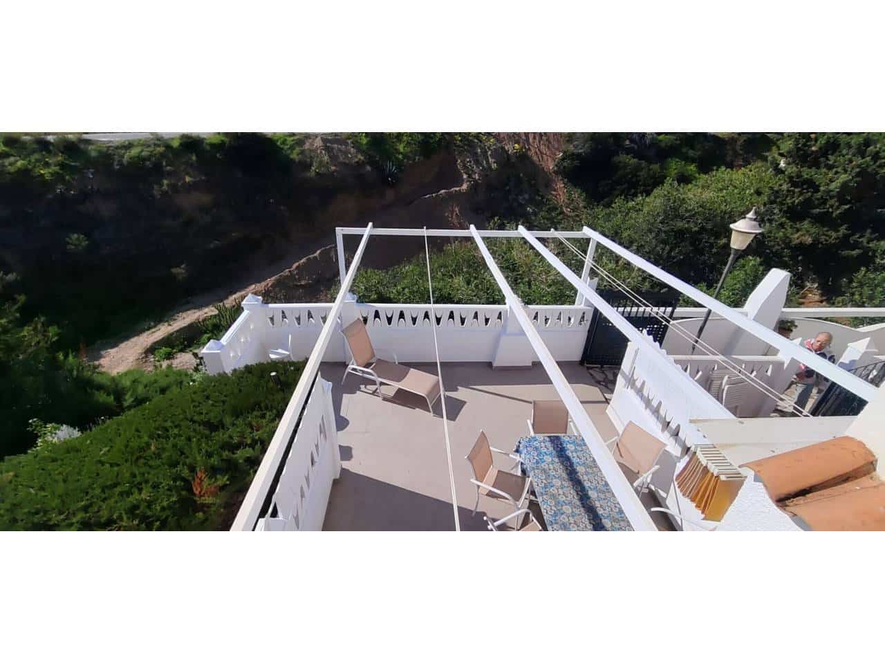 3 soveværelse Bungalow til salg i El Campello med swimmingpool garage - € 259.950 (Ref: 9921594)