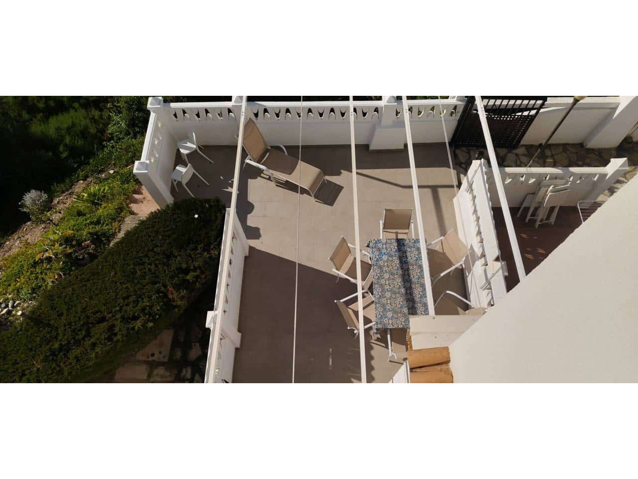 3 soveværelse Bungalow til salg i El Campello med swimmingpool garage - € 259.950 (Ref: 9921594)