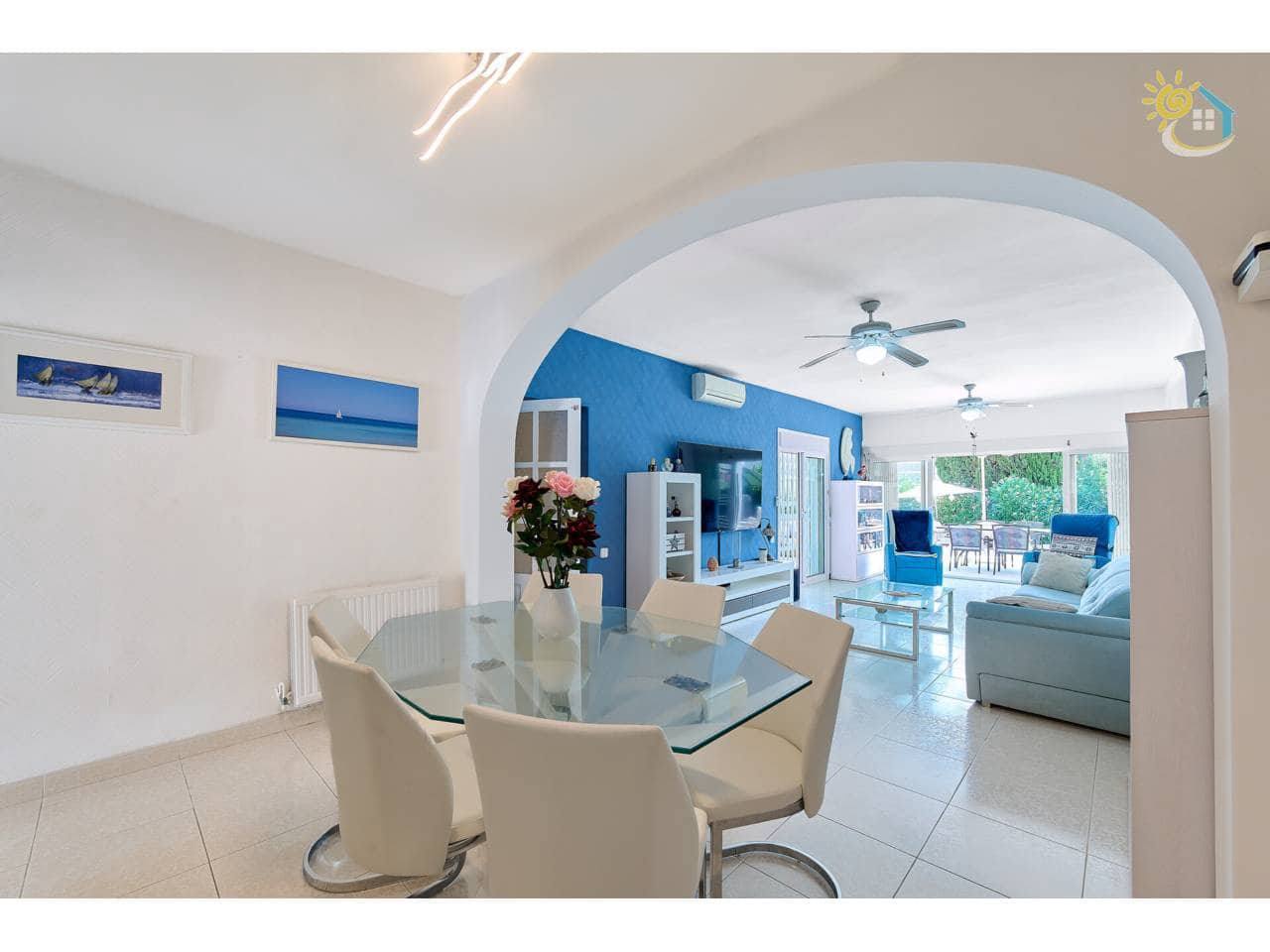 4 soverom Villa til salgs i El Campello med svømmebasseng garasje - € 750 000 (Ref: 9990127)