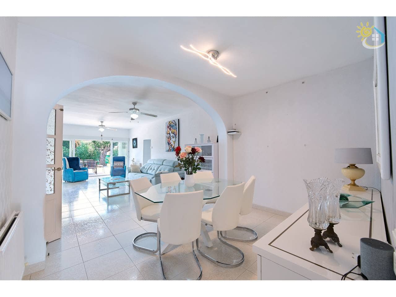 4 soverom Villa til salgs i El Campello med svømmebasseng garasje - € 750 000 (Ref: 9990127)