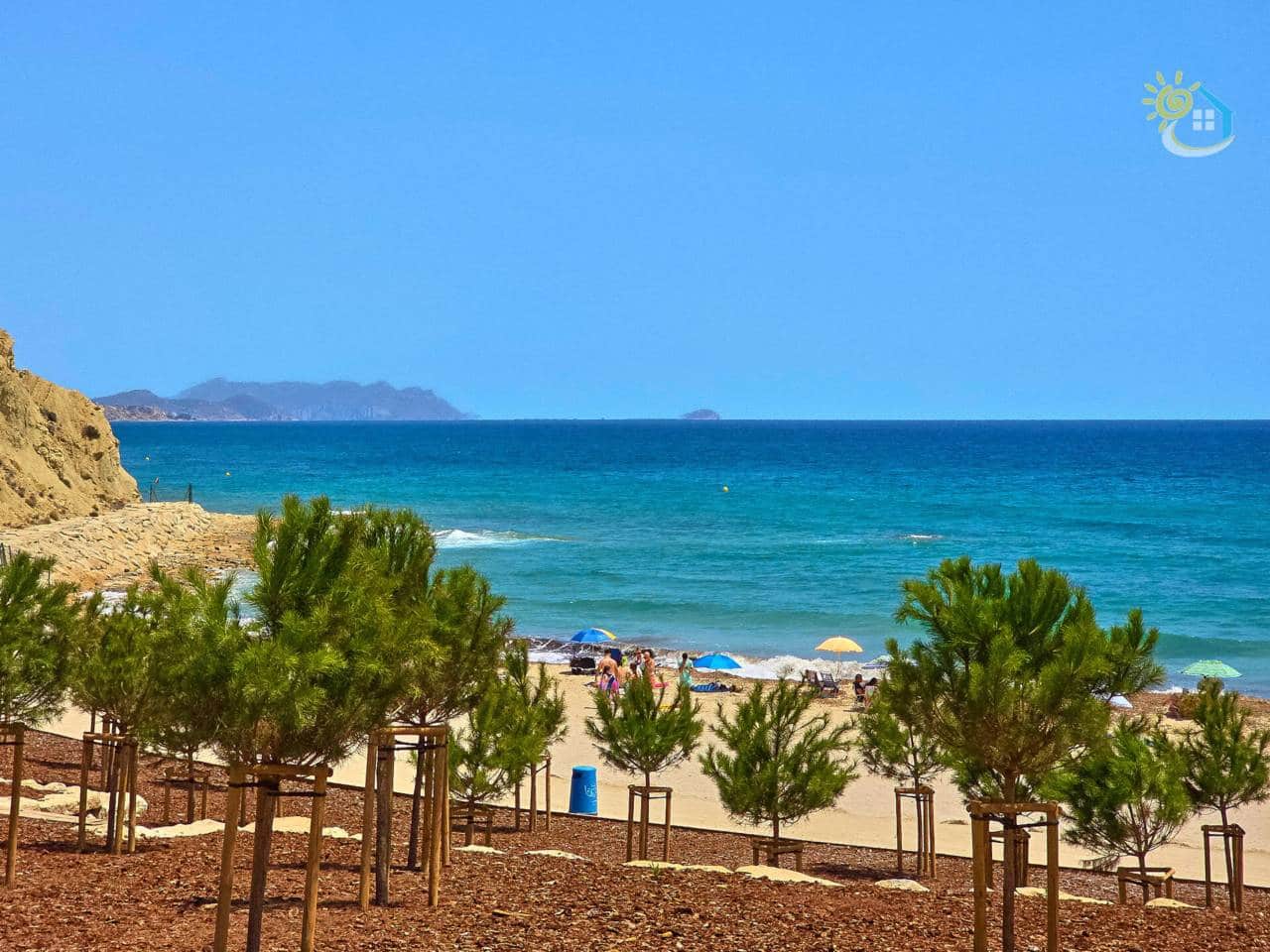 4 soverom Villa til salgs i El Campello med svømmebasseng garasje - € 750 000 (Ref: 9990127)