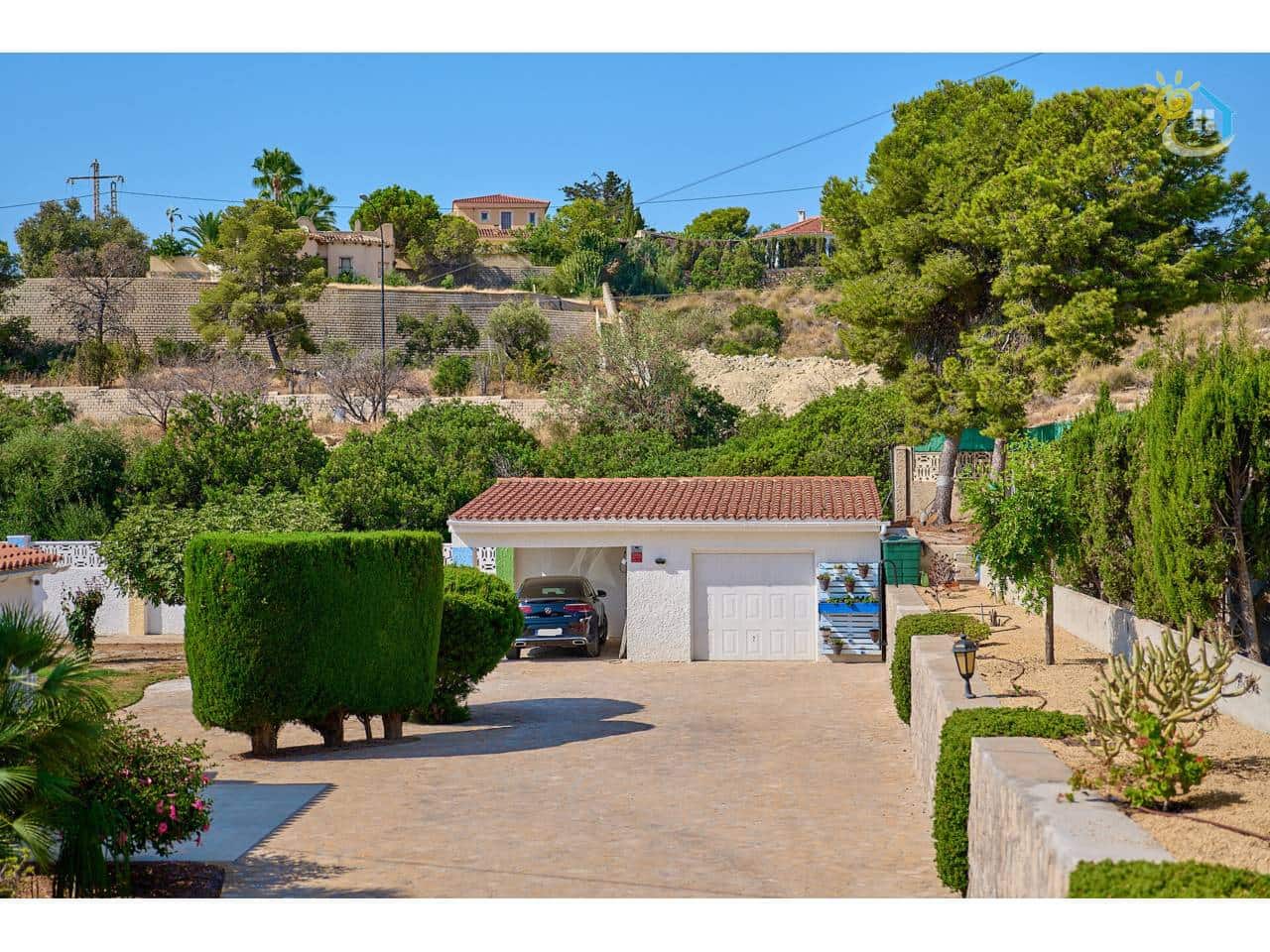 4 soverom Villa til salgs i El Campello med svømmebasseng garasje - € 750 000 (Ref: 9990127)