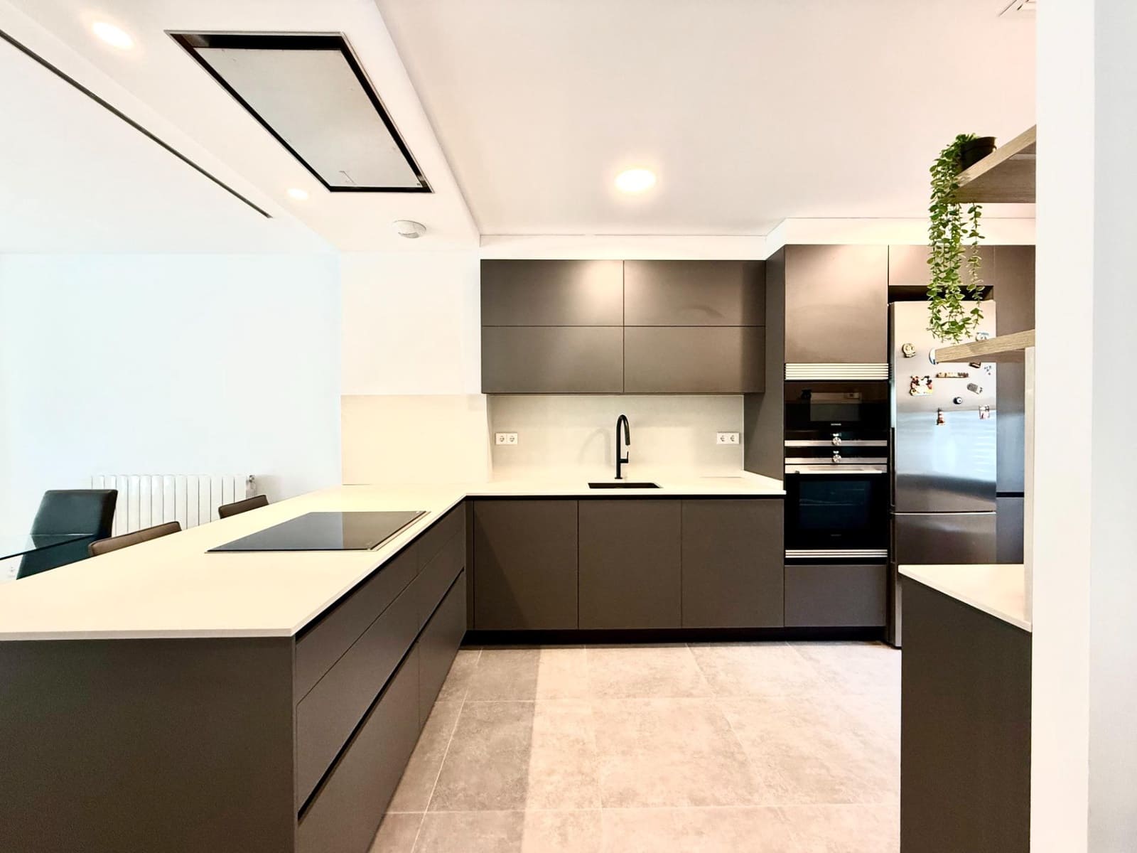 5 soveværelse Rækkehus til salg i Sitges med swimmingpool garage - € 1.159.000 (Ref: 8758212)