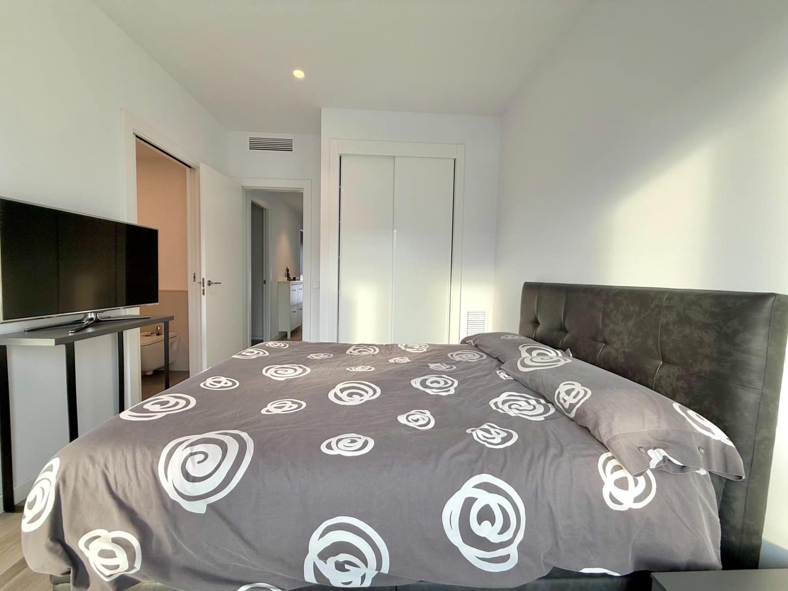 5 soveværelse Rækkehus til salg i Sitges med swimmingpool garage - € 1.159.000 (Ref: 8758212)