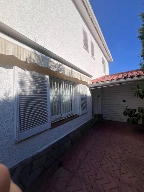 3 bedroom Terraced Villa for sale in Sant Pere de Ribes with garage - € 425,000 (Ref: 9330628)