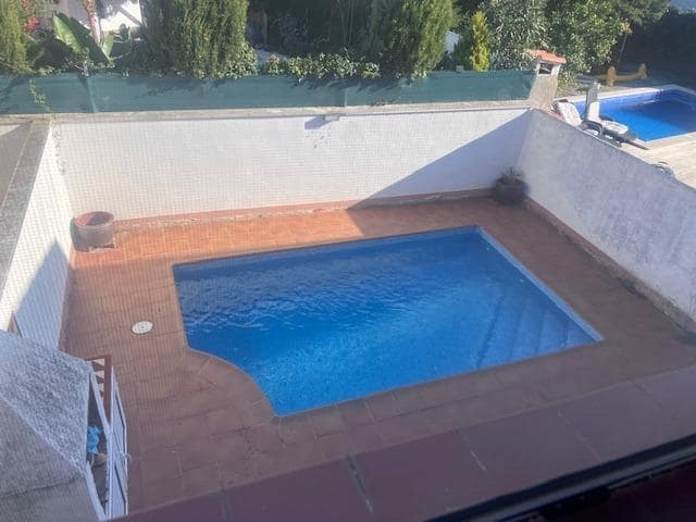 3 bedroom Terraced Villa for sale in Sant Pere de Ribes with garage - € 425,000 (Ref: 9330628)