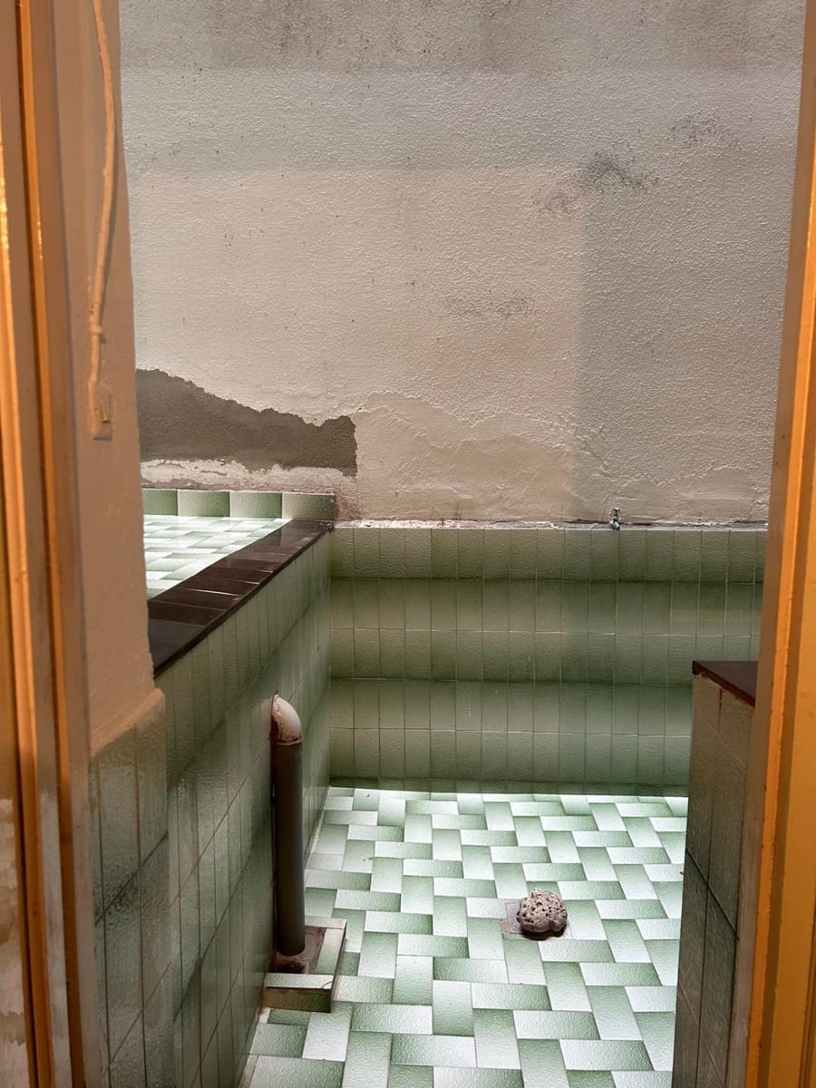 3 bedroom Flat for sale in Vilanova i la Geltru - € 199,000 (Ref: 9555823)