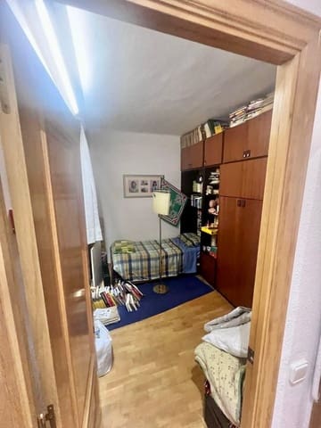 3 soveværelse Lejlighed til salg i La Salut, Barcelona by - € 455.000 (Ref: 9666475)