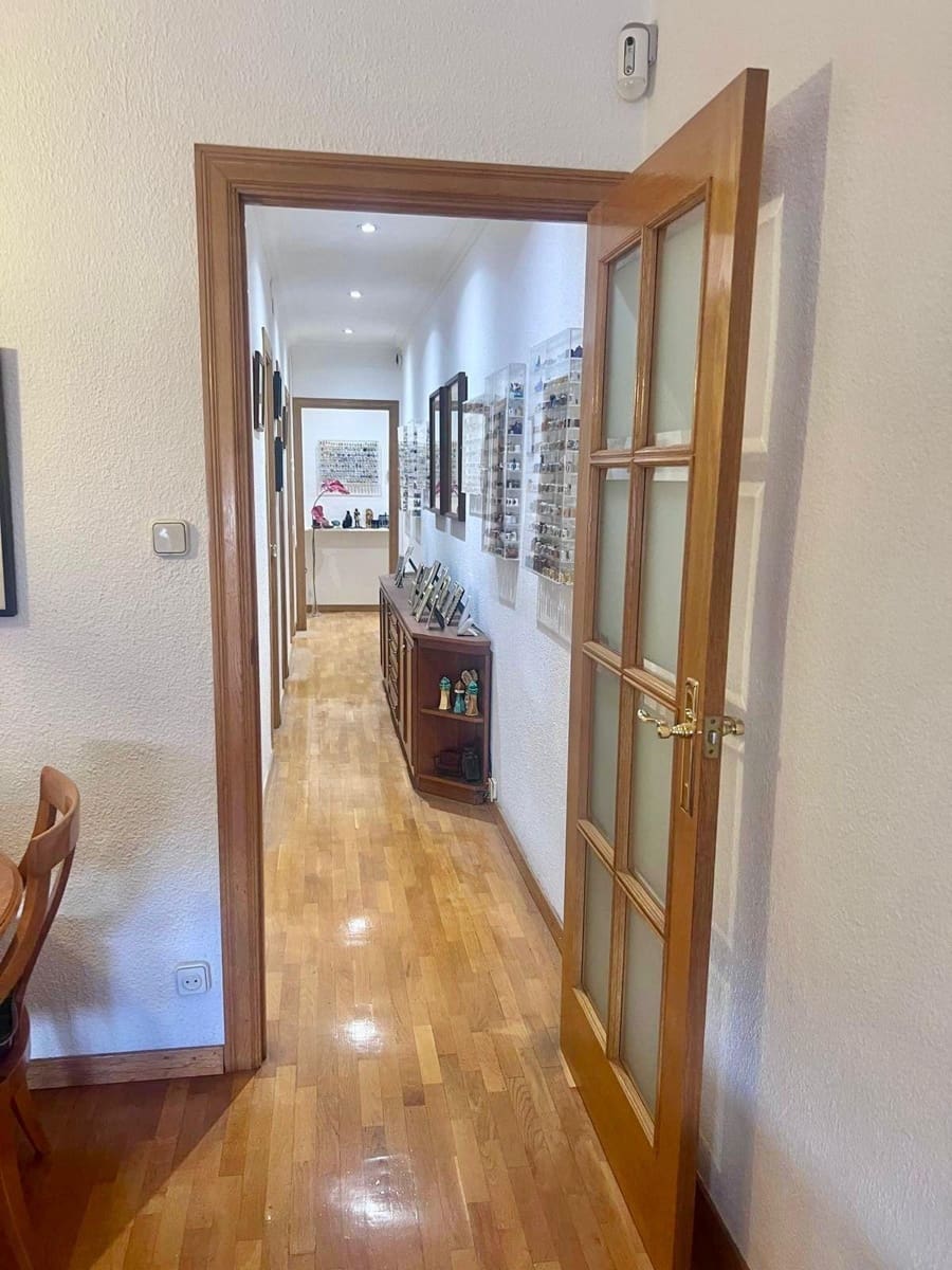 3 quarto Apartamento para venda em Barcelona cidade - 455 000 € (Ref: 9666475)