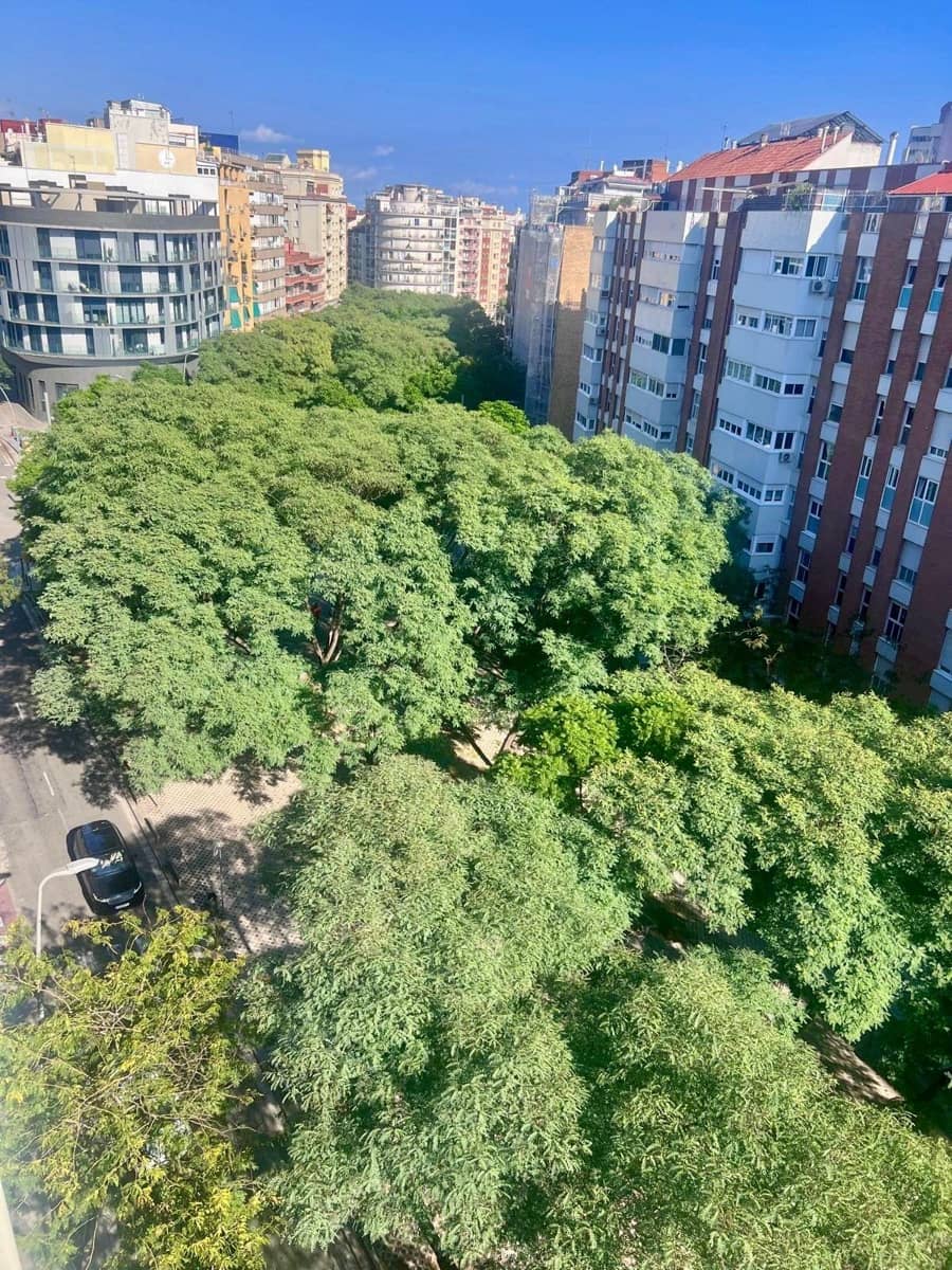 3 quarto Apartamento para venda em Barcelona cidade - 455 000 € (Ref: 9666475)