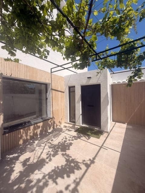 4 bedroom Villa for sale in Sant Pere de Ribes - € 870,000 (Ref: 9945707)