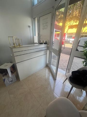Local Commercial à vendre à Puerto del Rosario - 19 000 € (Ref: 10031541)
