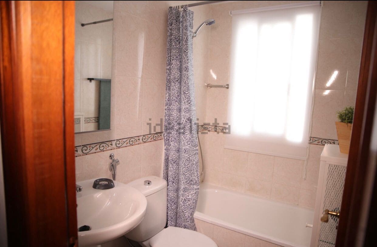 3 soverom Leilighet til leie i Puerto del Rosario - € 1 100 (Ref: 10075383)