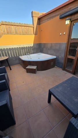 3 bedroom Townhouse for sale in Tuineje with garage - € 280,000 (Ref: 10101589)